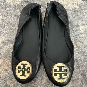 Black Tory Burch flats